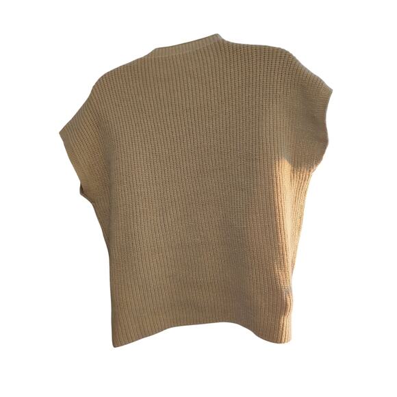 Women’s Tan Mock Neck Short Sleeve Sweater Size Medium - Picture 2 of 7